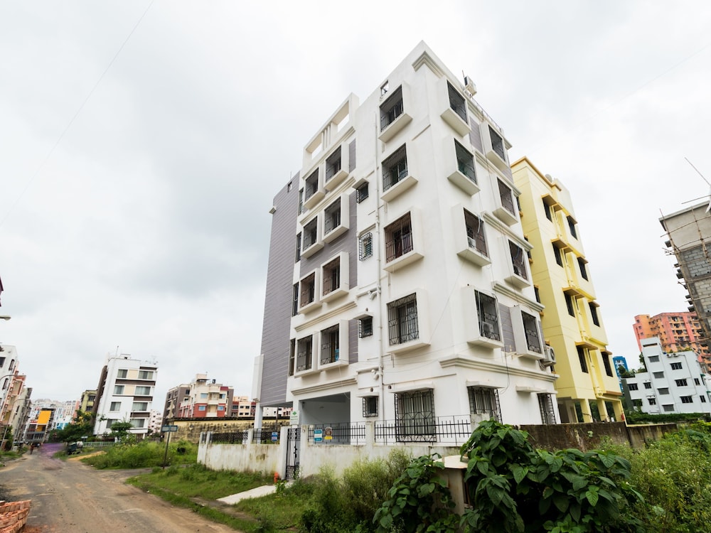 OYO 9311 Kolkata Residency