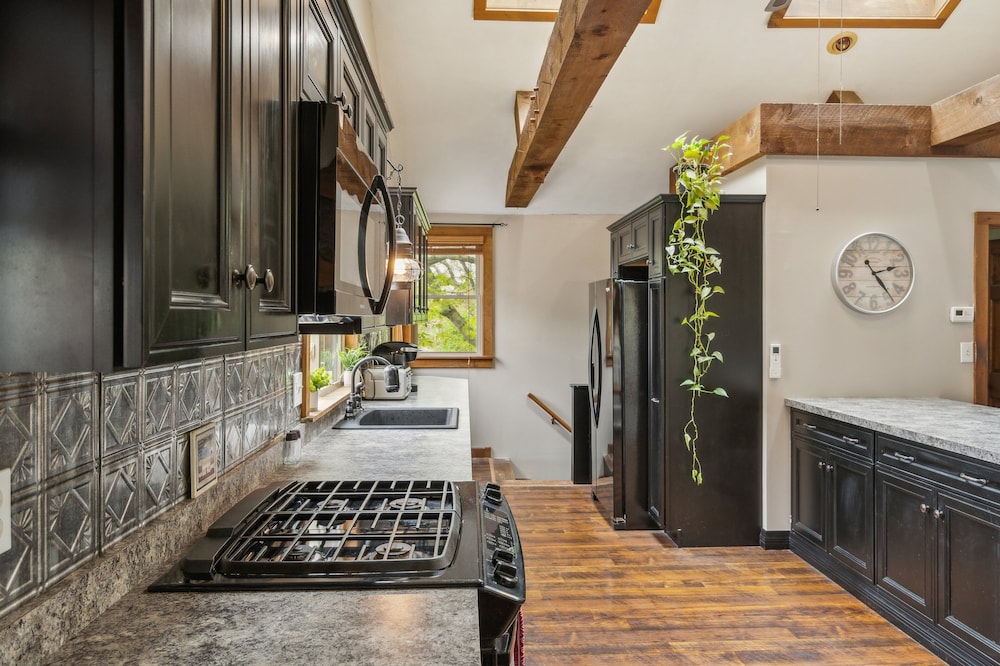 Coastal Comfort With Stunning Harbor Views 3 Bedroom Home