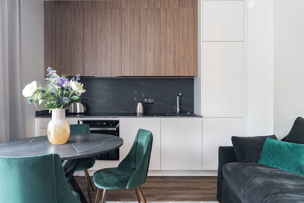 Lion Apartments - Apartments & Studio