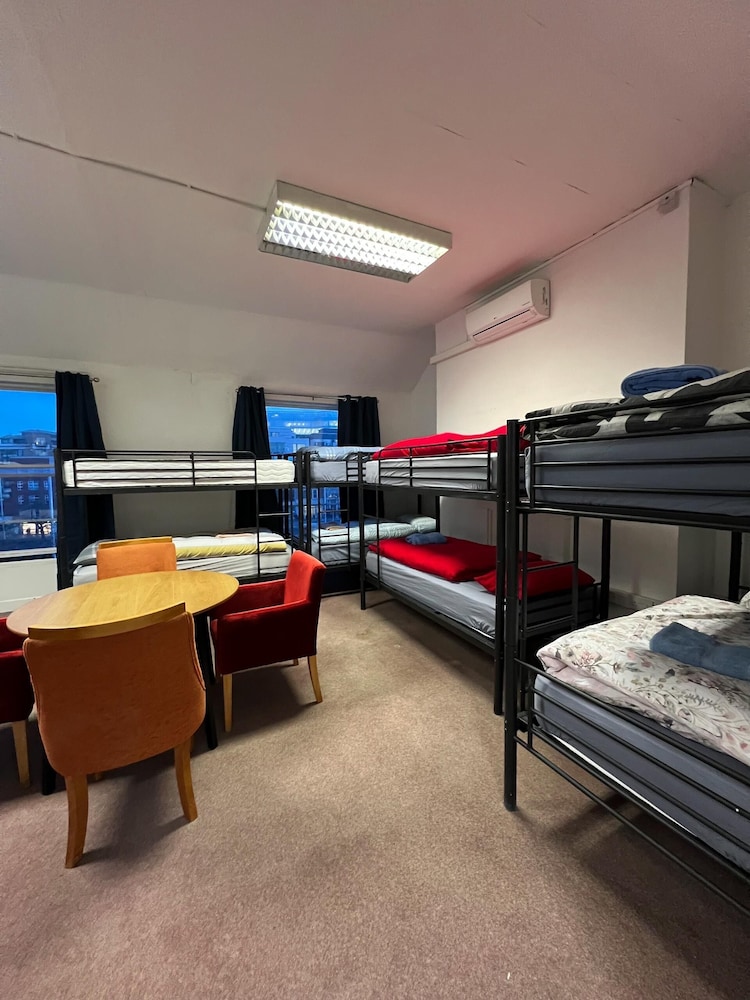 Eden Quay Guesthouse Private Rooms