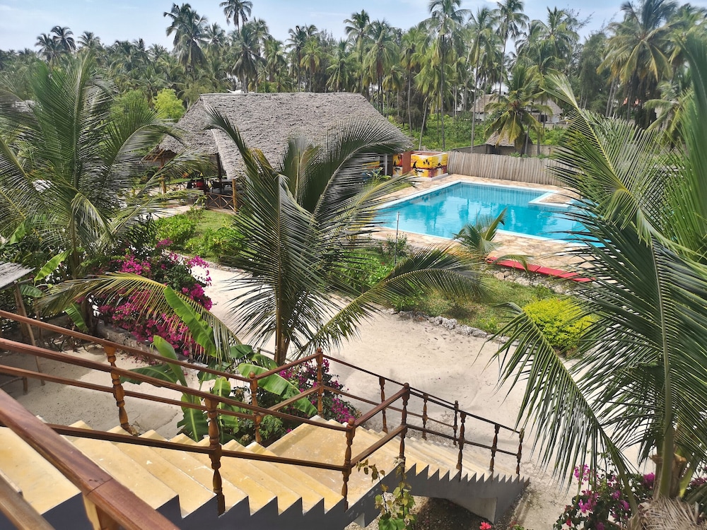 Moonshine Villa