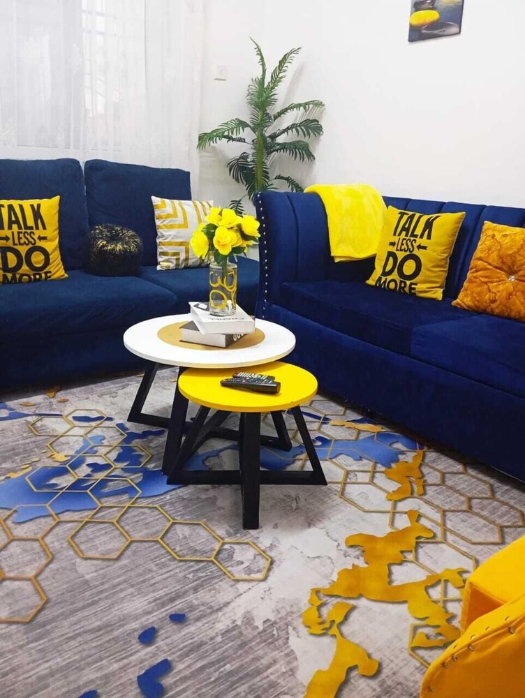 Lux Suites Rosavosa Apartments Bamburi
