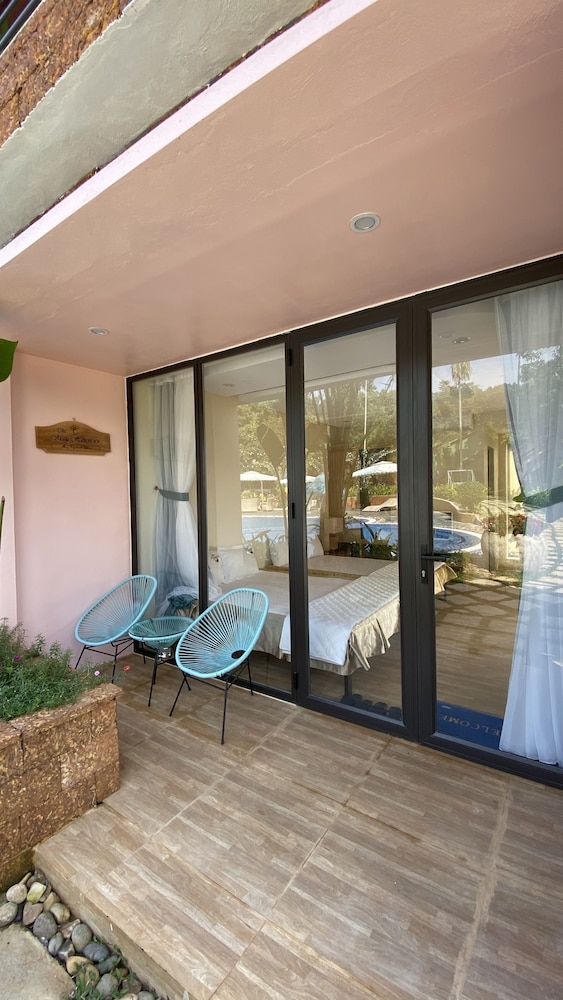 May Tropicall Villas