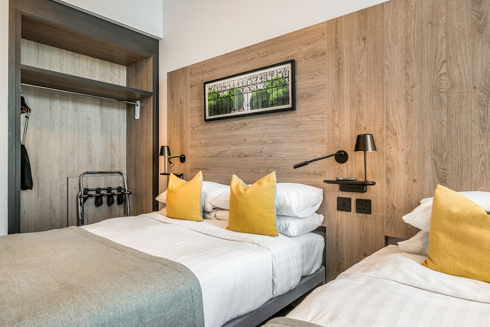 The Princes Square Hotel