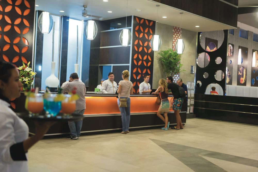 Cancun Vacations - Hotel Riu Playacar - All Inclusive - Property Image 3