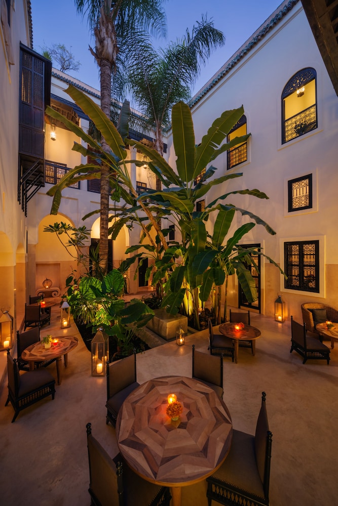 72 Hotel & Spa - Image 2