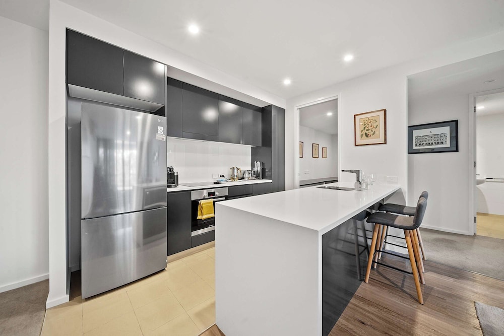 Tranquil 1-bed Apartment in Kingston Foreshore