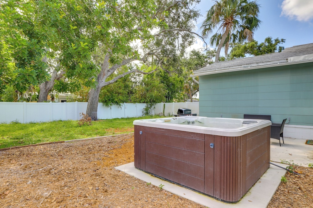 Private Hot Tub & Fenced Yard: Sleek Gulfport Home
