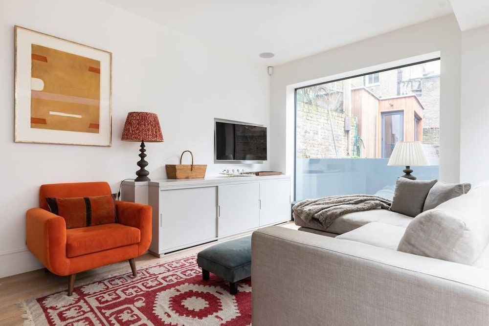 Westgate Terrace VI by Onefinestay