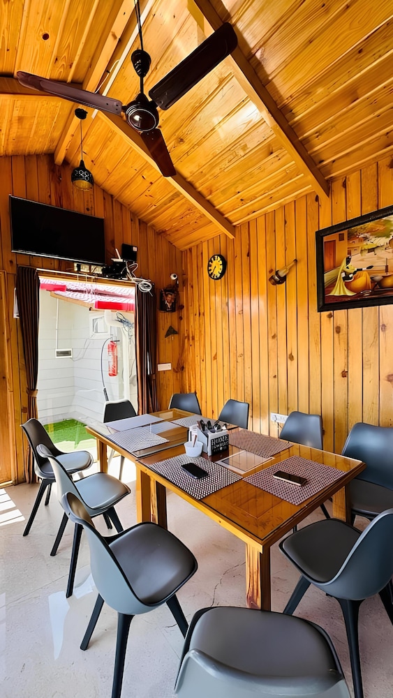 meeting & event spaces