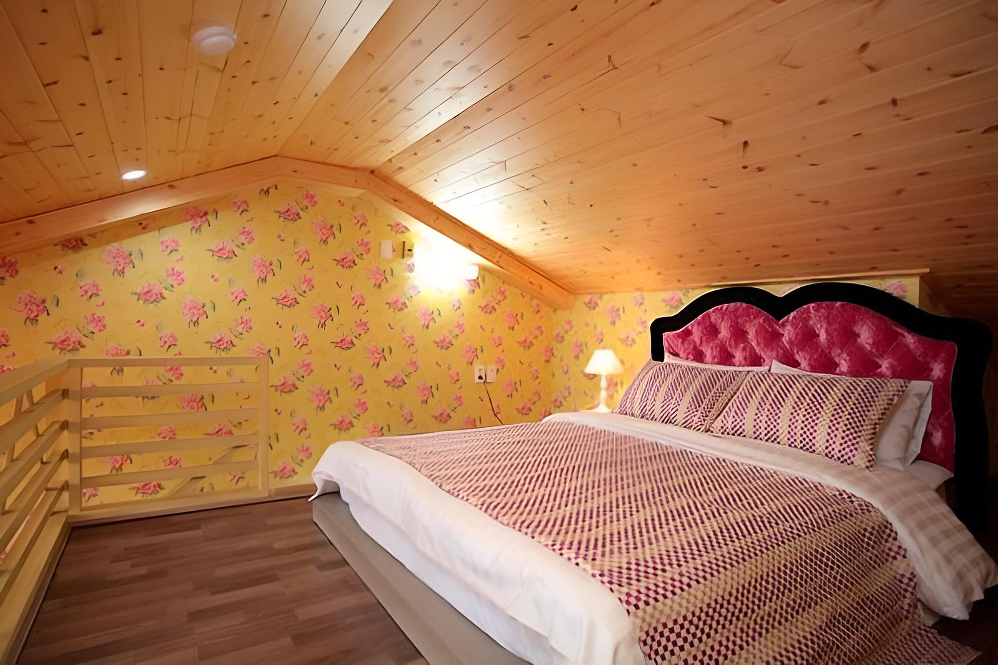 Taean Golden Wave Pension