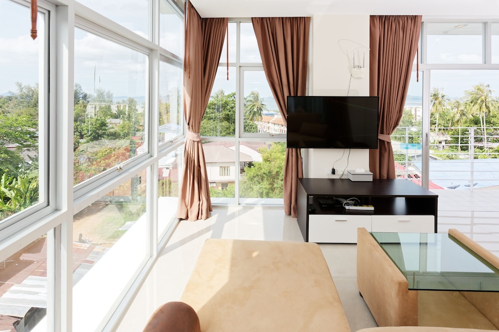 At Sea Condo