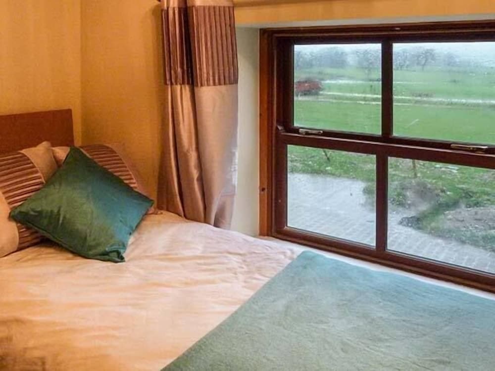 Orcaber Cottage