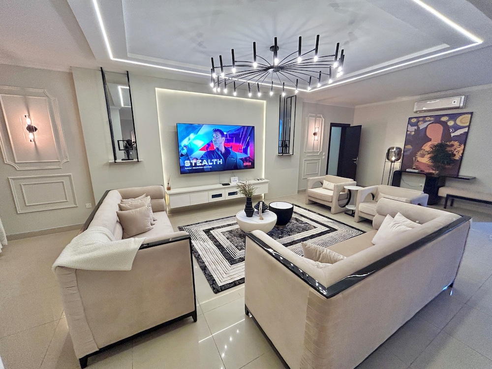 George Residence Banana Island Rd Ikoyi