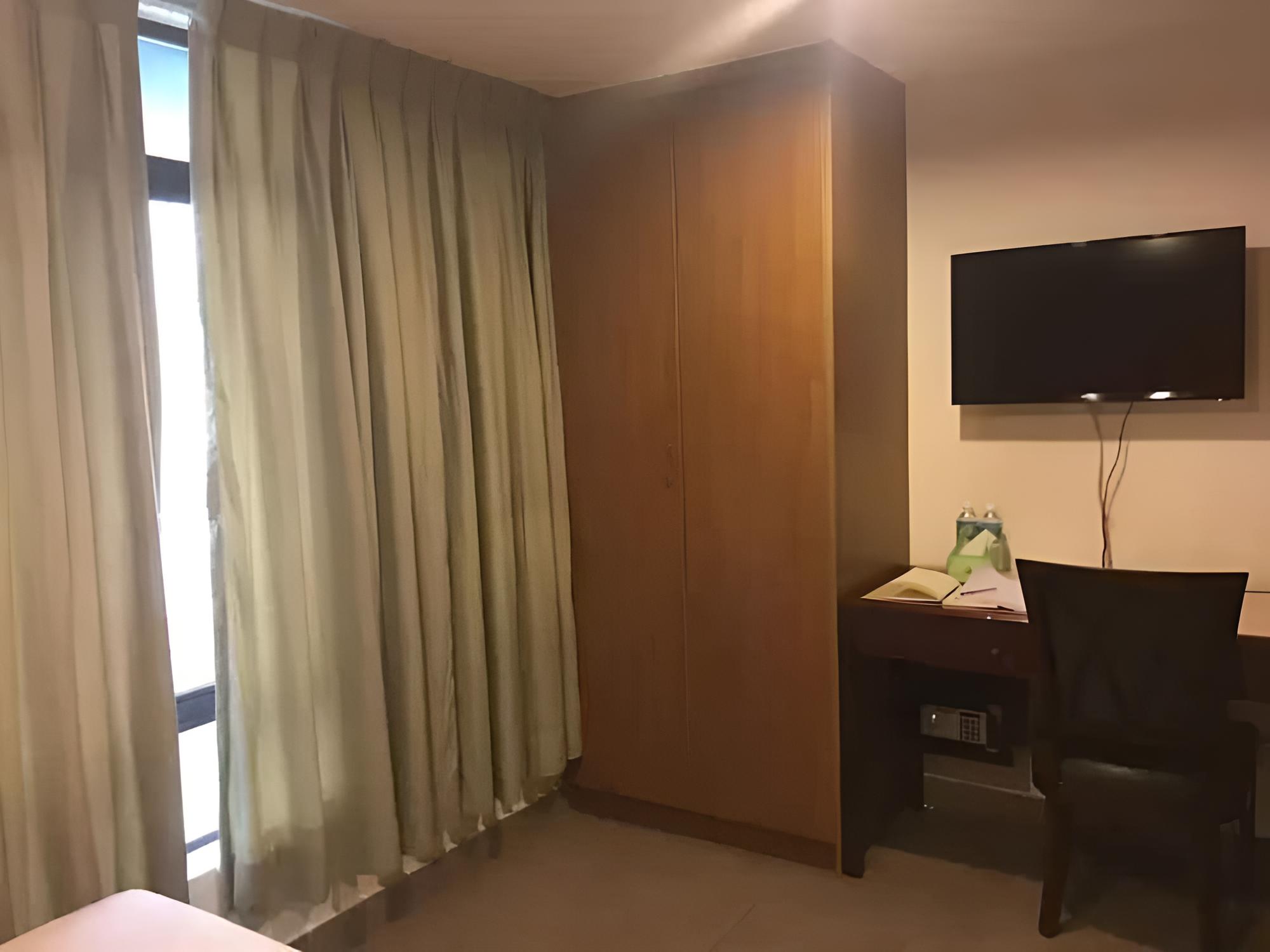 Hotel Nanas Inn