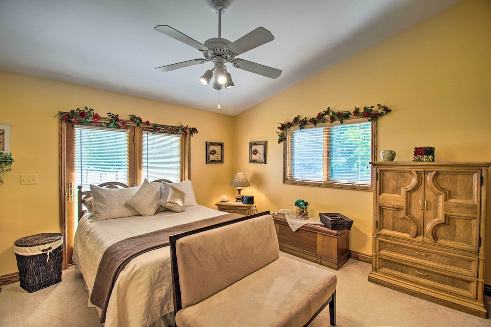 Large Family Home w/ Deck & Yard on Lake Huron