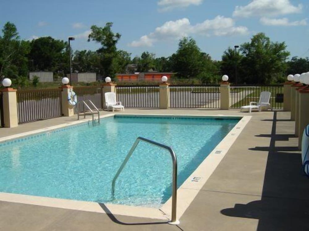 Regency Inn