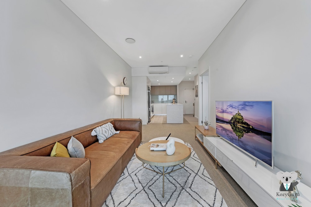 Kozyguru | Wentworth Point | 1 Bed Waterview Apt