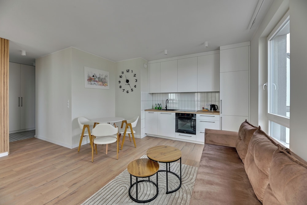 Horizon 88 - SeaView by Grand Apartments