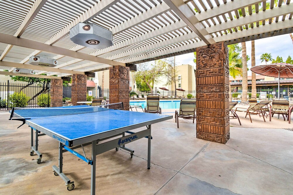 Scottsdale Condo w/ Private Patio, Resort Pool! view 4