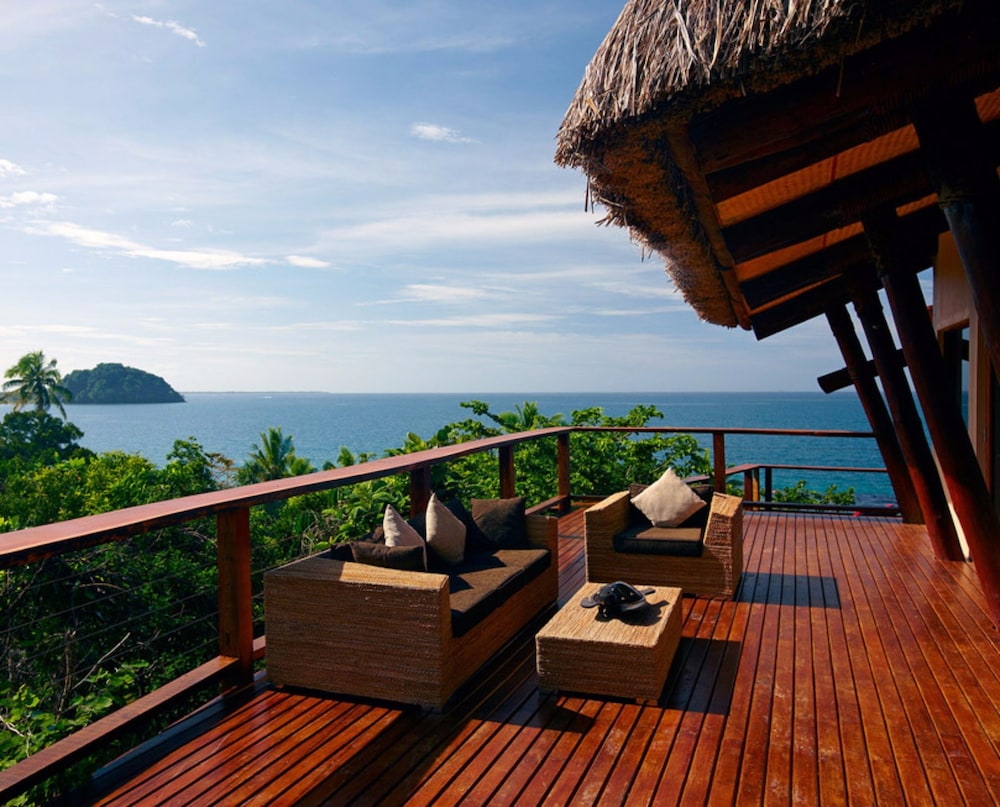 Nanuku Resort Fiji