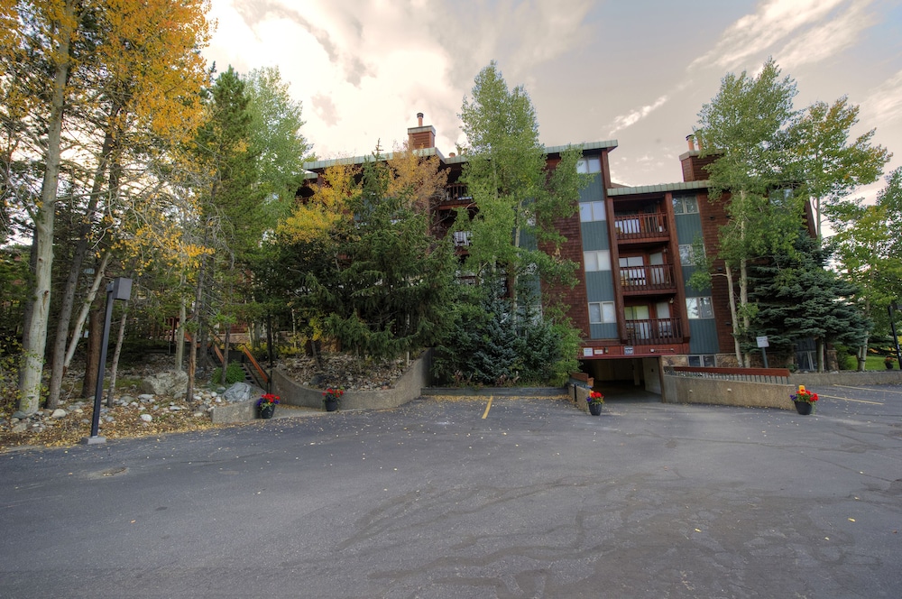Cimarron Chalet
