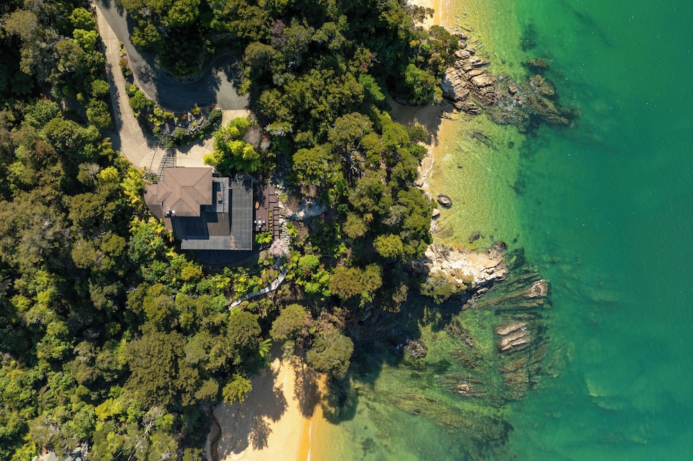 Exclusive Entire Lodge