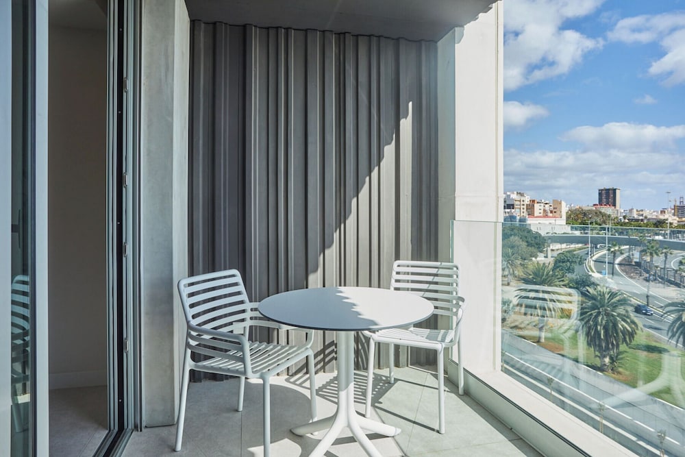 Silken Atlantis Suite – Holiday Homes