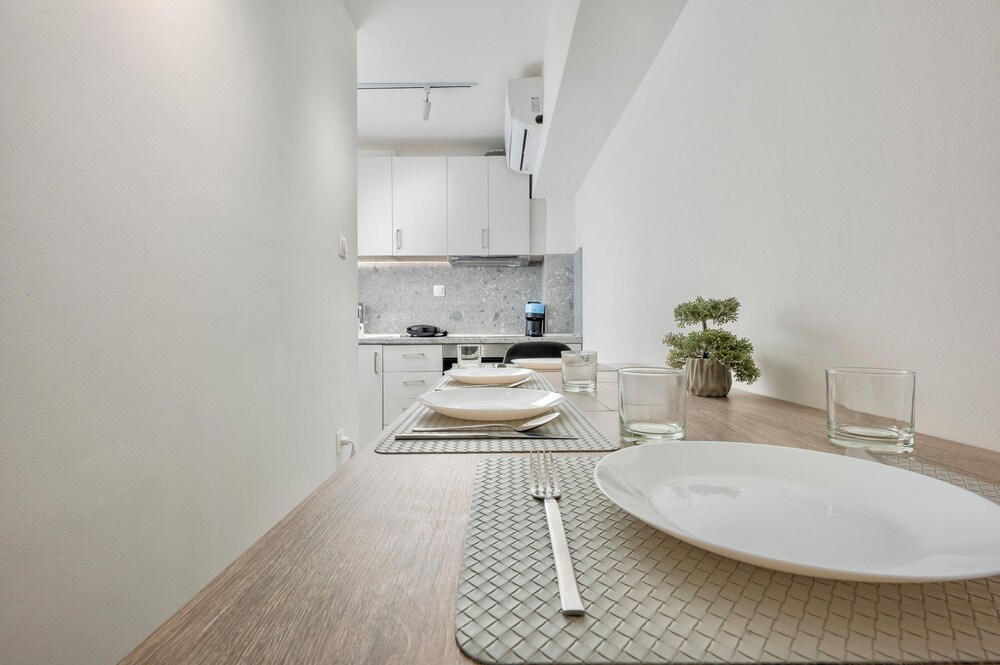 Premium Jacuzzi Suite at the City Center