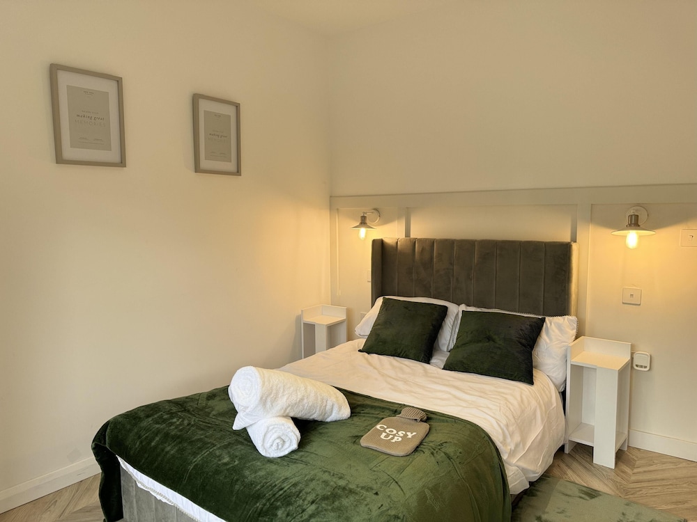 Stunning Flat Near Stratford Shopping Centre