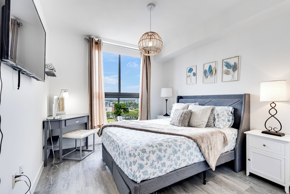 3Bedroom 2 Bath Condo