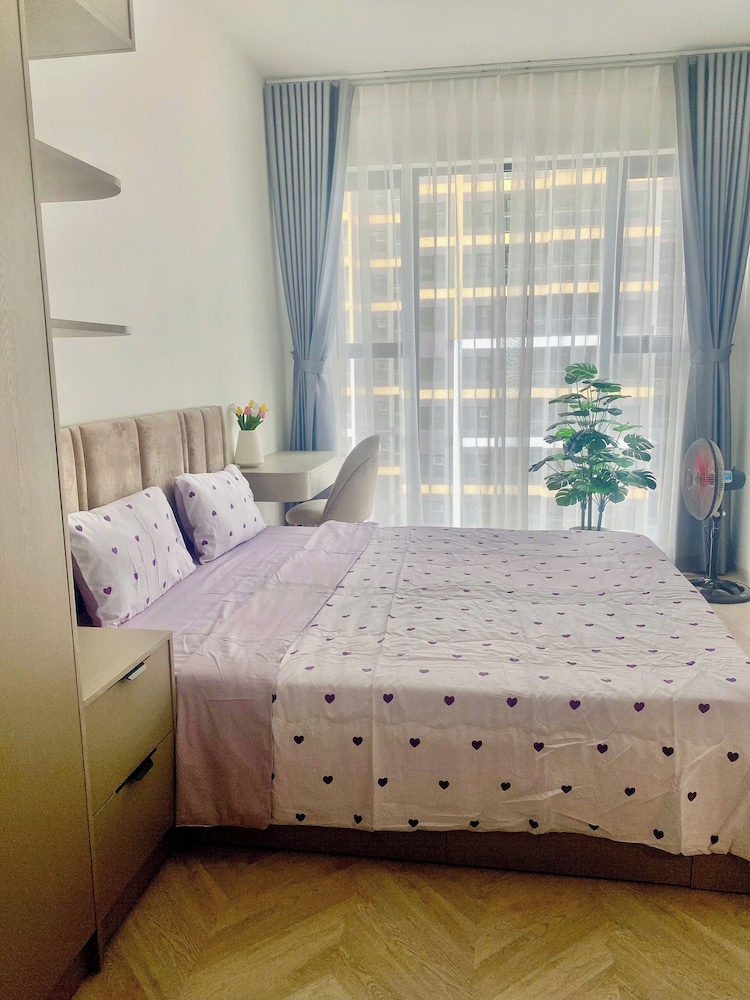 Vinhomes Grand Park Luxury Apartments