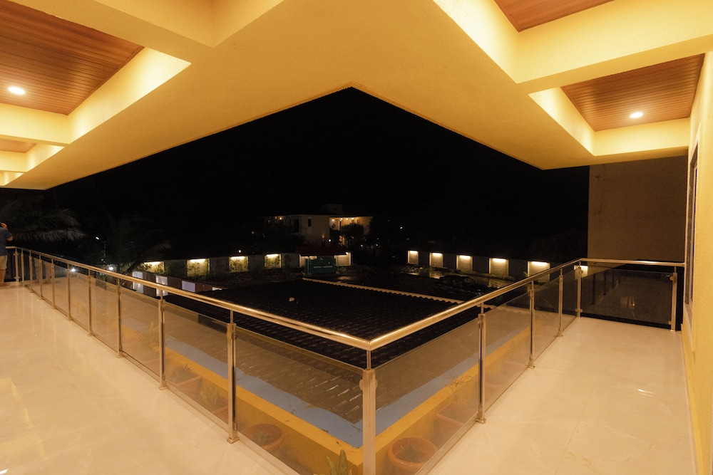 Shreem Resort