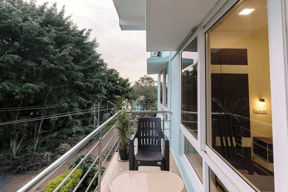 Treebo Sns Grand Inn