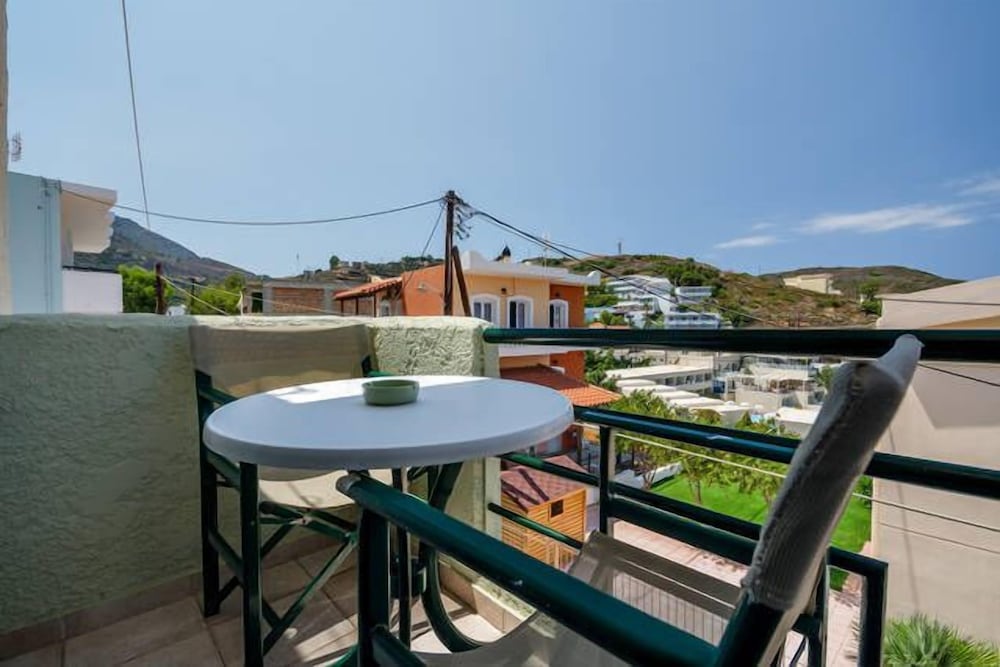 Joanna Apartments