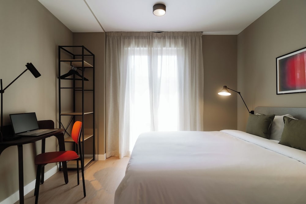 Via Monte Apartments
