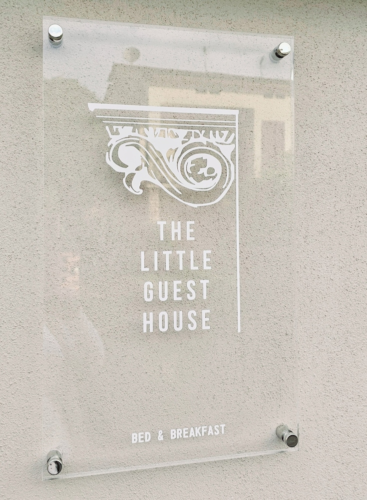 The little guest house