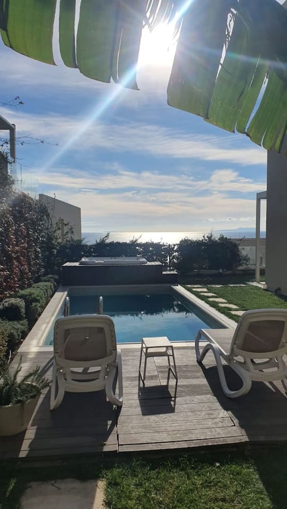 Villa Jerina Green Coast