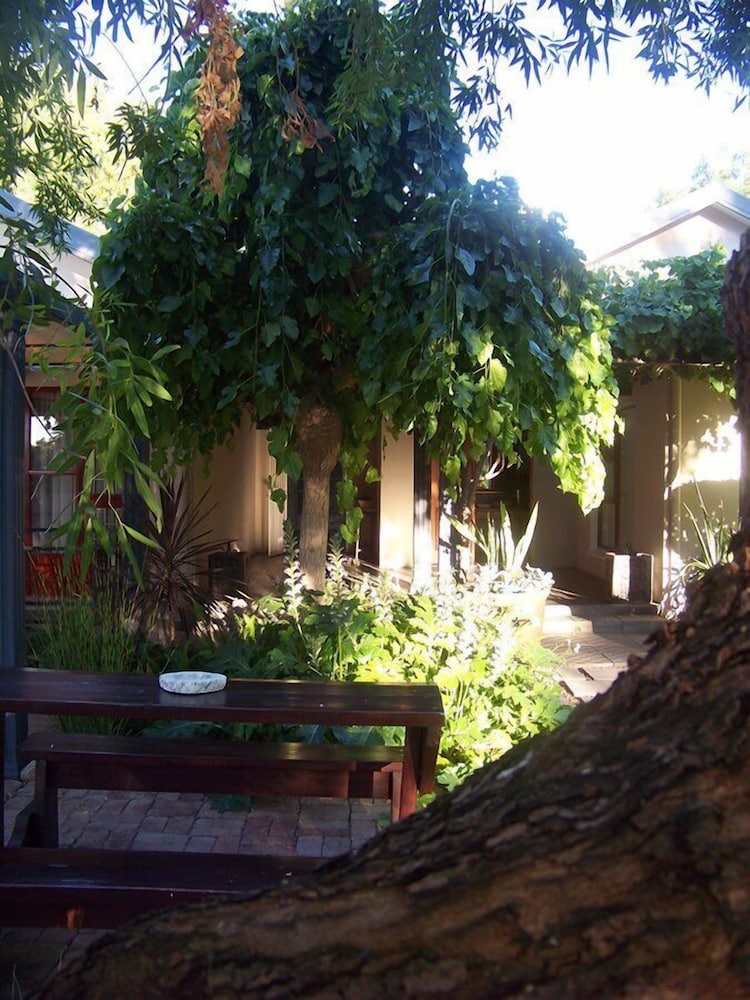 La Paix Guest House