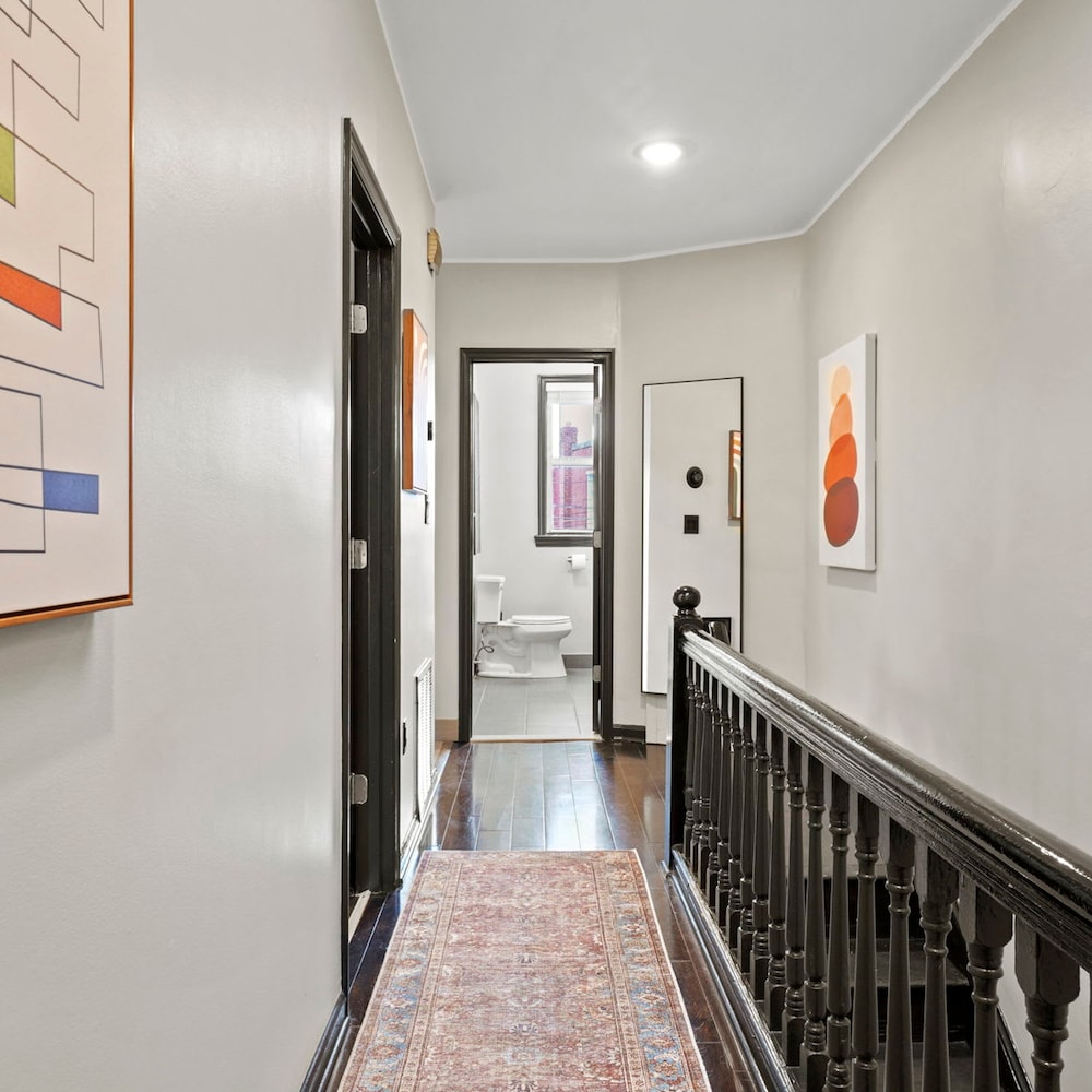 Spacious Sunny Shaw 1BR 1BA Apartment