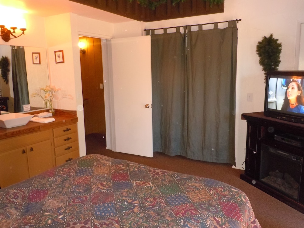 Snow Summit Townhouse Rentals & Sales