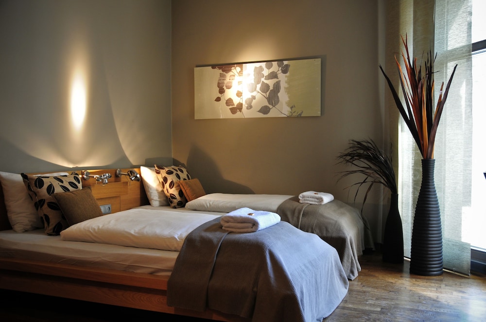 La Gioia Modern Designed Studios view 2