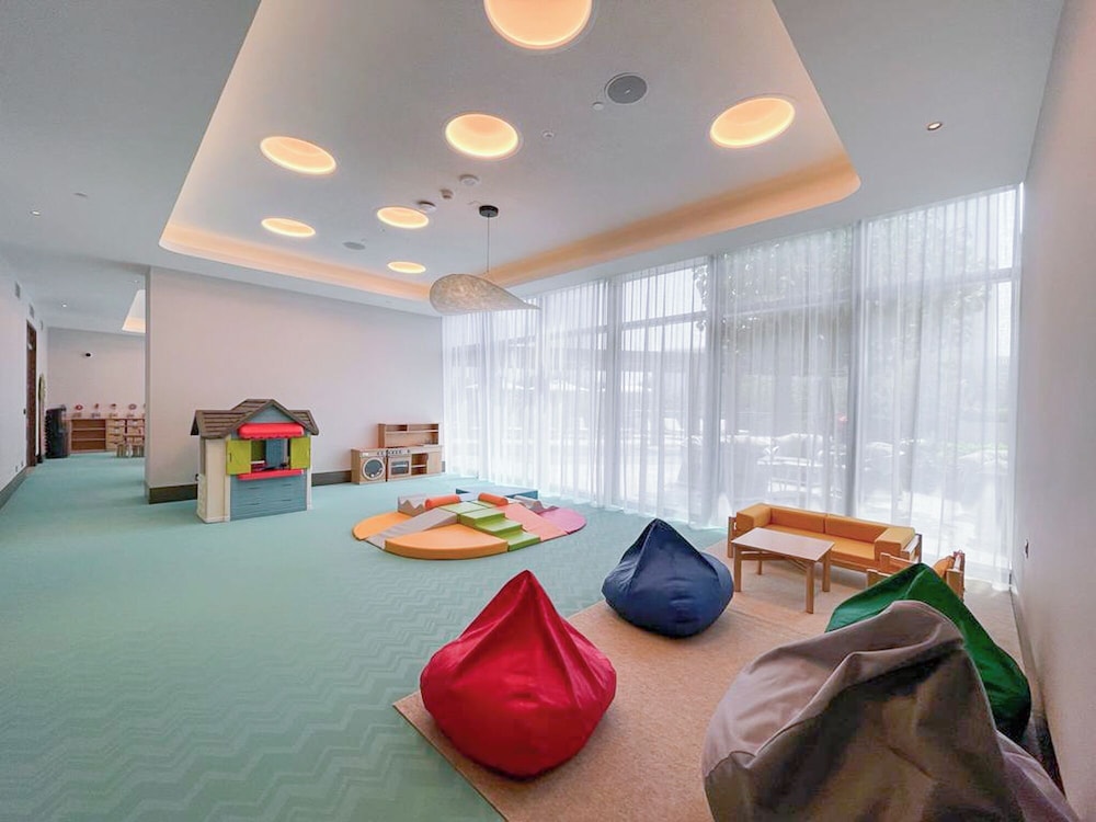 Address Residences Dubai Opera - Burj Khalifa City Views 2 & 3-Bedroom Apartment 1 minute walk to Burj Khalifa, Dubai Mall, Dubai Fountain by Heaven Crest