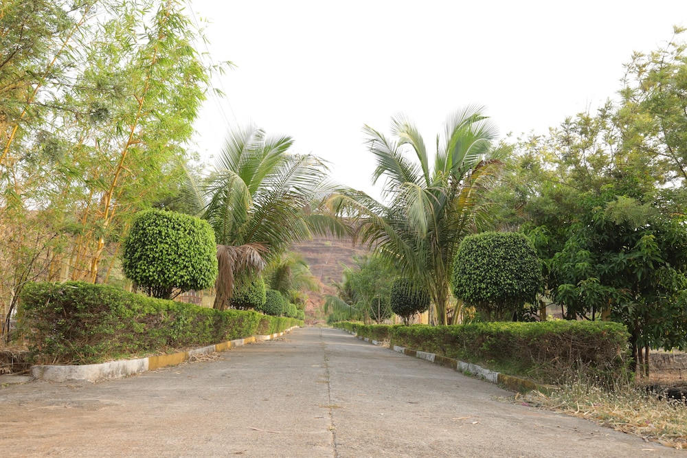 Pune Vacations - Heritage View Resort Rajgad - Property Image 12