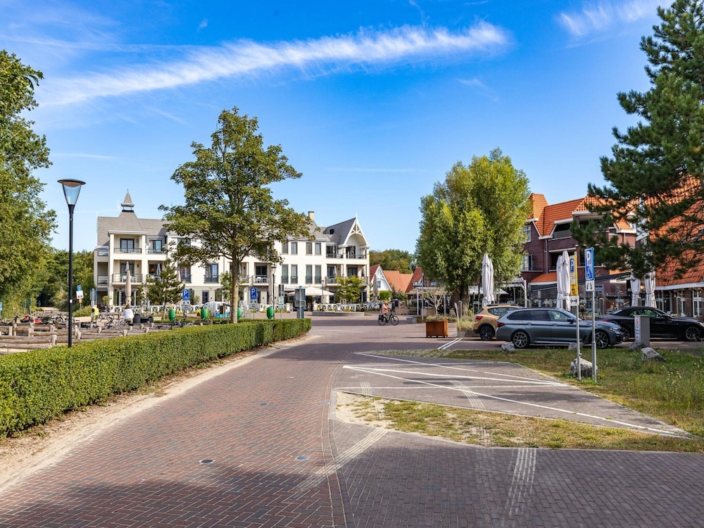 Spacious Apartment in Koudekerke With Terrace view 5