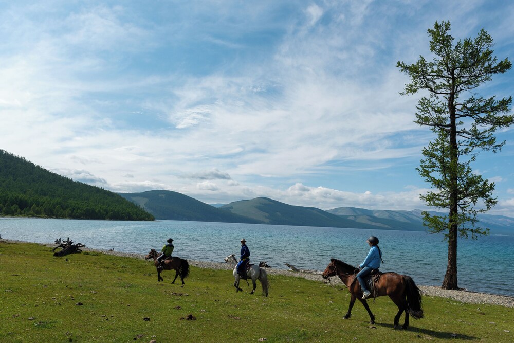 Dalai Eej Resort - Inside Khuvsgul Lake National Park