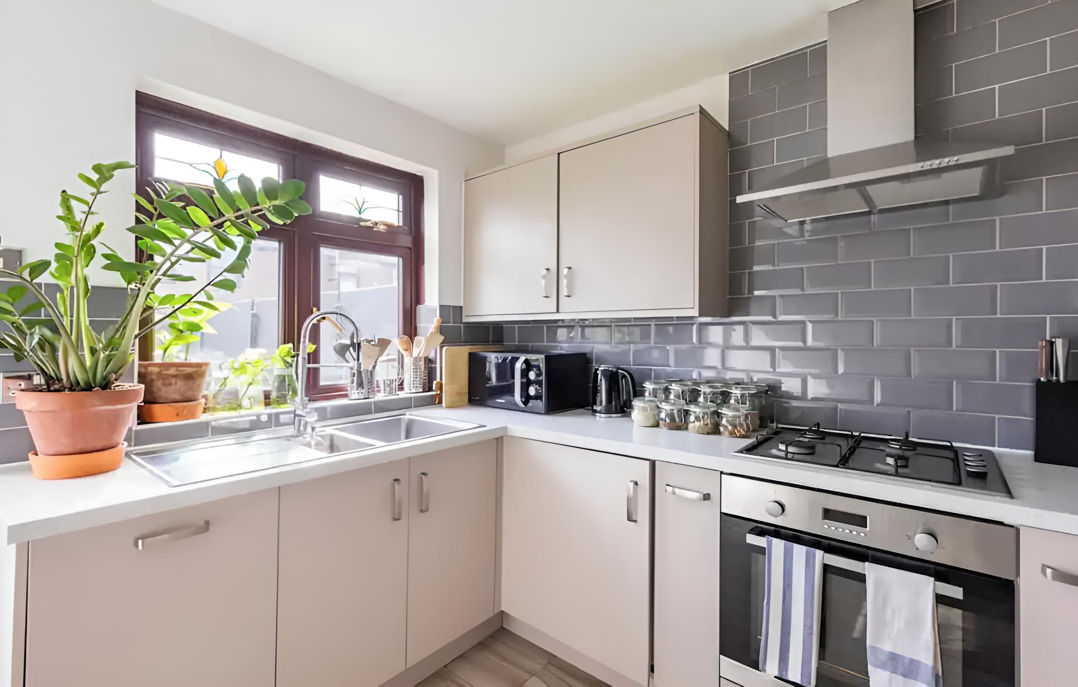 Sunny 3BD House W/private Garden - Wapping!