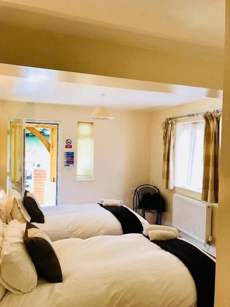 Hill Lodge Hotel