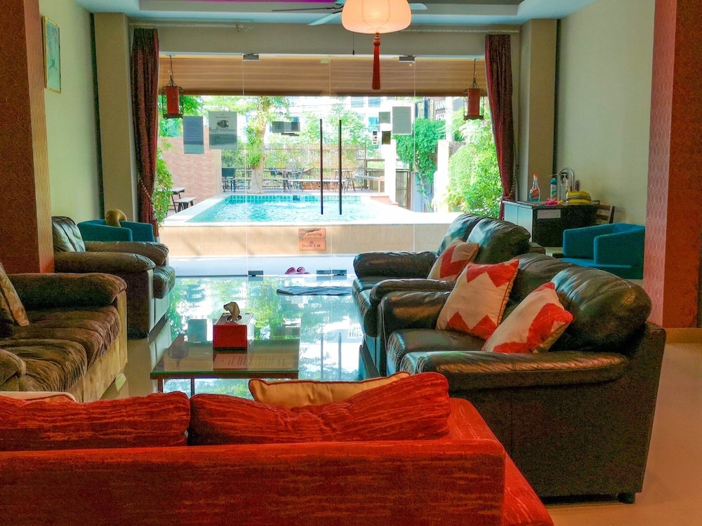 lounge