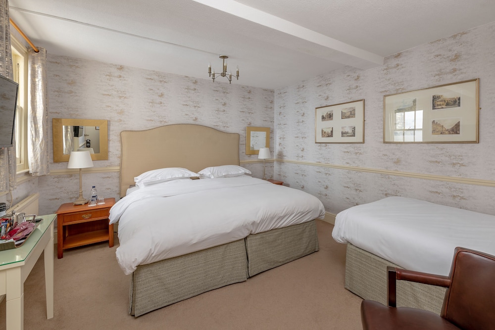 Royal Hotel 15